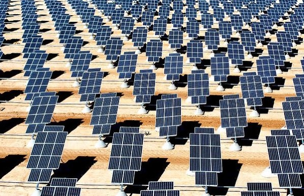 04.04.2017 Австралия строит солнечную ферму с самой большой в мире батареей